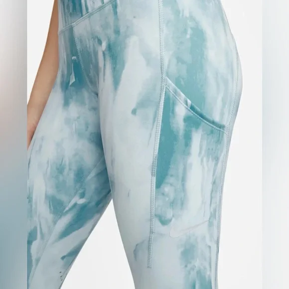 Nike Women's Dri-Fit Epic Luxe Mid-Rise Pocket Running Leggings - Picture 2 of 15